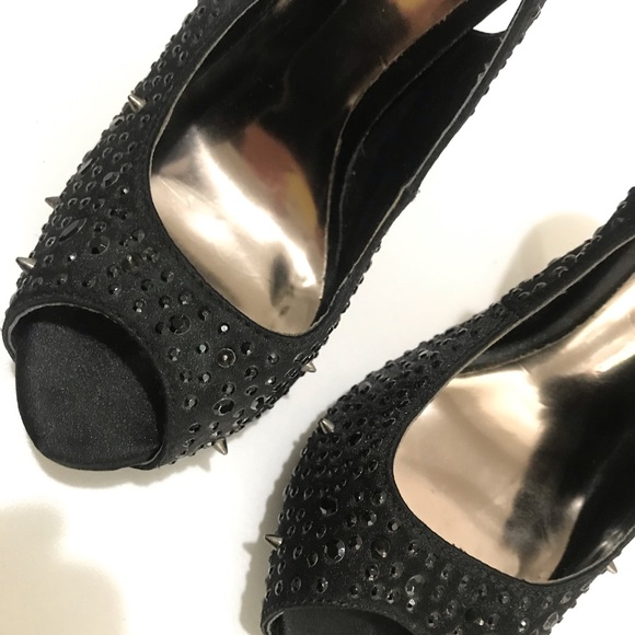 Fergie Spiked Studed Slingback Peeptoe Heels - Picture 5 of 7